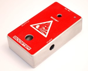 BOOSTER obudowa wiercona z frontem