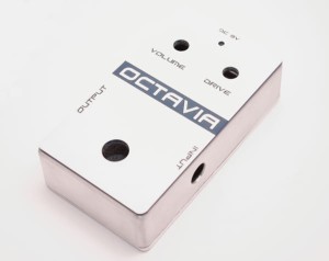 OCTAVIA pre-drilled enclosure with laser engraved faceplate